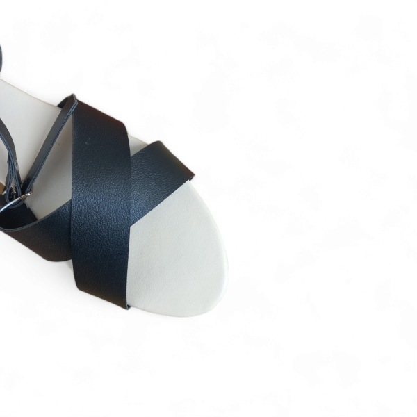 Woman Flat Sandals