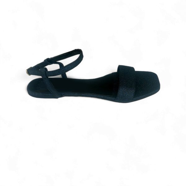 woman flat shoes