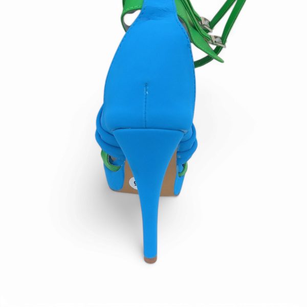 Woman heeled sandals